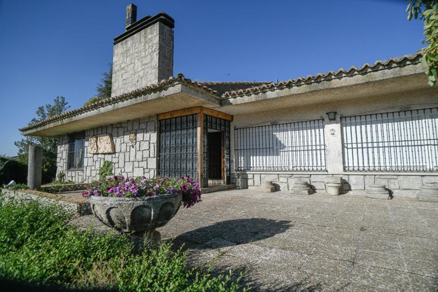 El Chalet De Gloria Santa Marta de Tormes Luaran gambar
