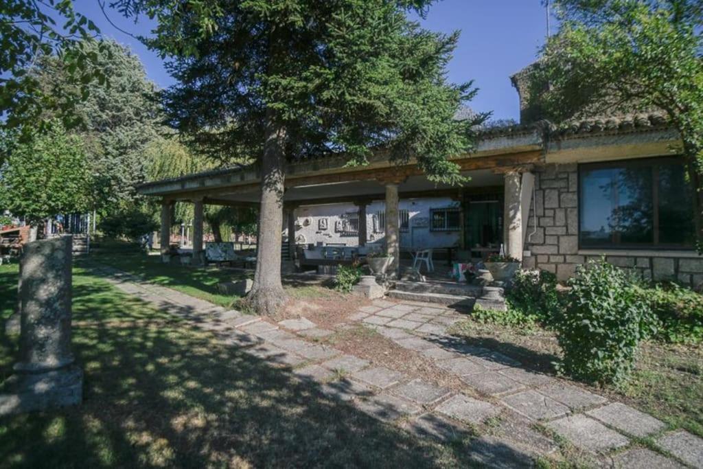 El Chalet De Gloria Santa Marta de Tormes Luaran gambar