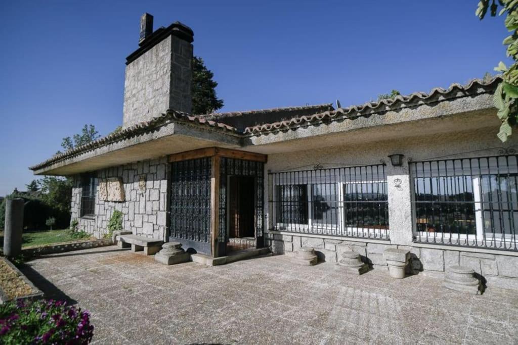 El Chalet De Gloria Santa Marta de Tormes Luaran gambar